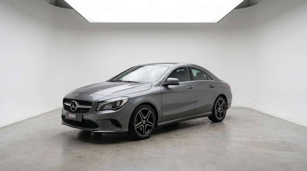Mercedes-Benz CLA-Klasse 180 * CAMERA* CUIR* XENON* NAVI* CL, Autos, Achat, Entreprise, Boîte manuelle, Noir