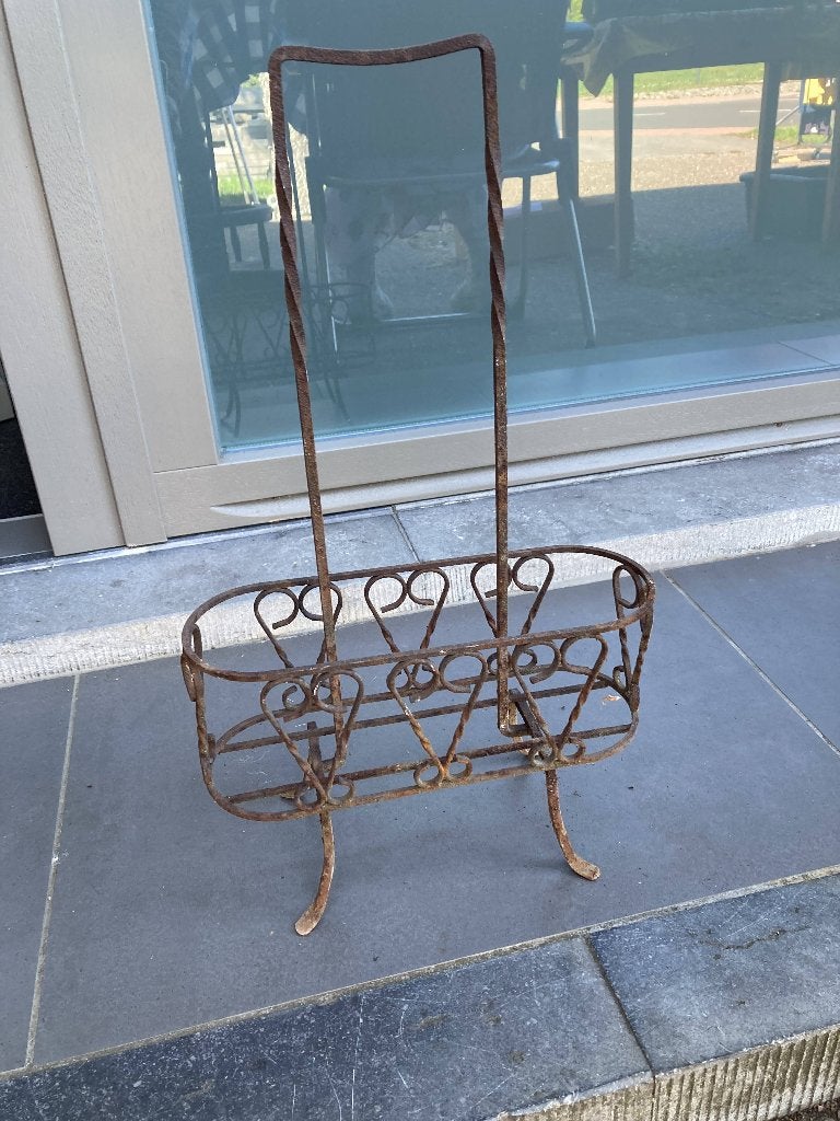 Vintage roestkleurig metalen flessenrek 15 euro, Ophalen of Verzenden