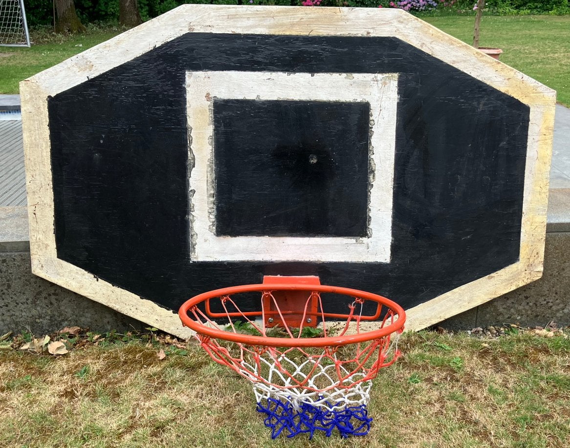 Basketring met plank om aan muur te bevestigen, Ophalen, Zo goed als nieuw