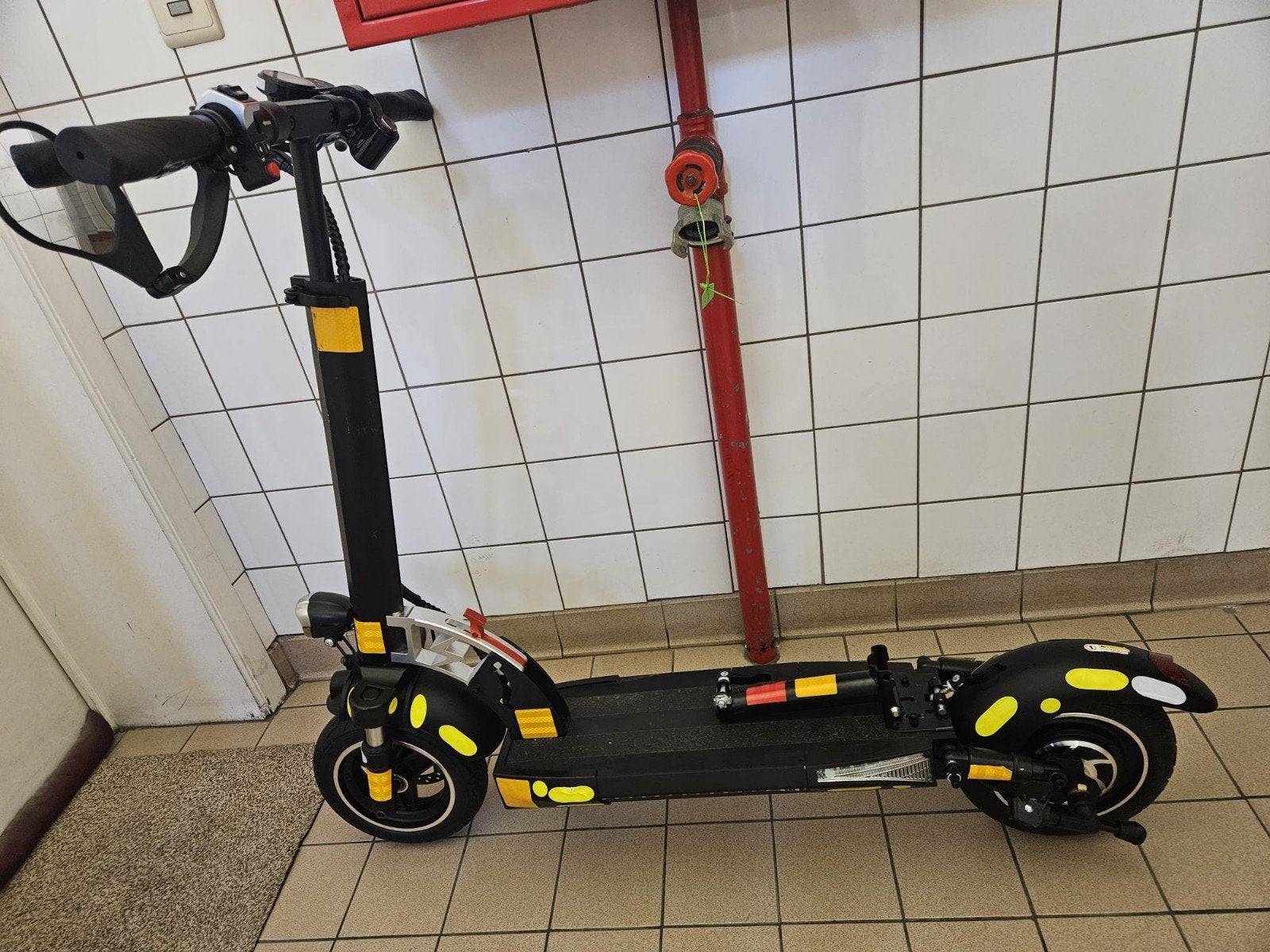 Trottinette électrique à vendre, Vélos & Vélomoteurs, Trottinettes, Enlèvement