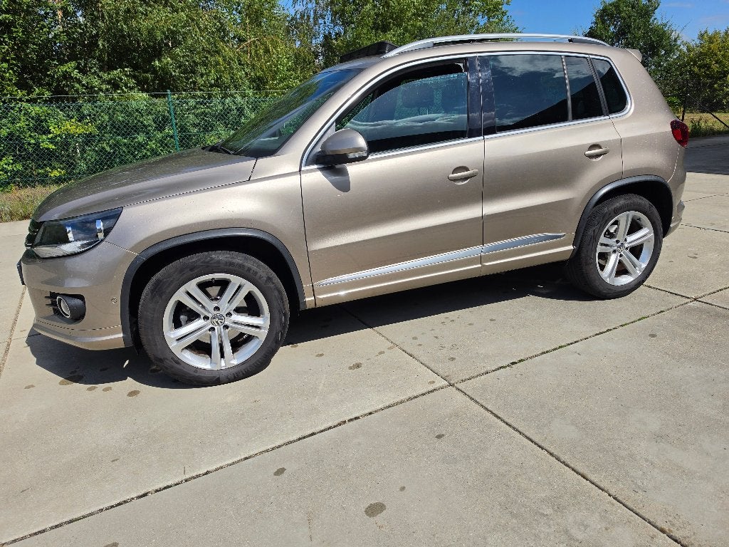 Volkswagen Tiguan 1.4 TSI R-Line Navi, Pano + Garantie, Auto's, 5 deurs, Dealer onderhouden, SUV of Terreinwagen, 92 kW