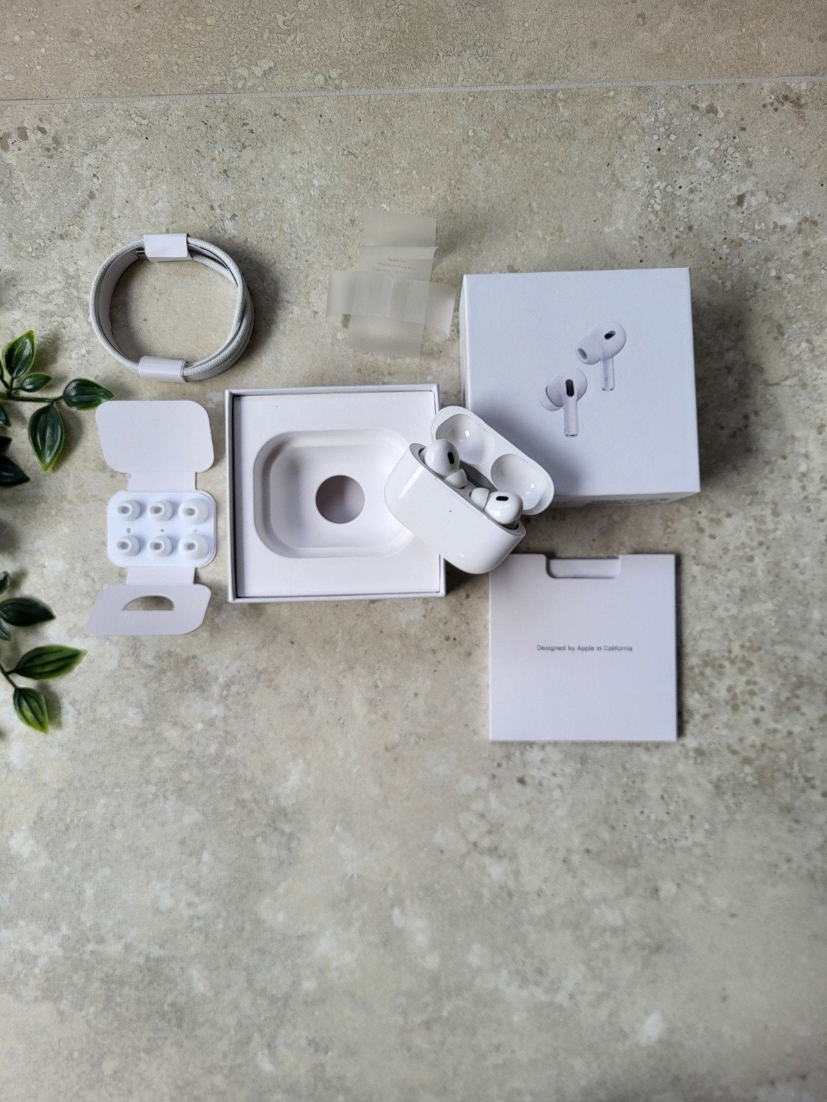 apple air pods pro 2, Telecommunicatie, Nieuw, Ophalen of Verzenden, Apple, In oorschelp (earbud)