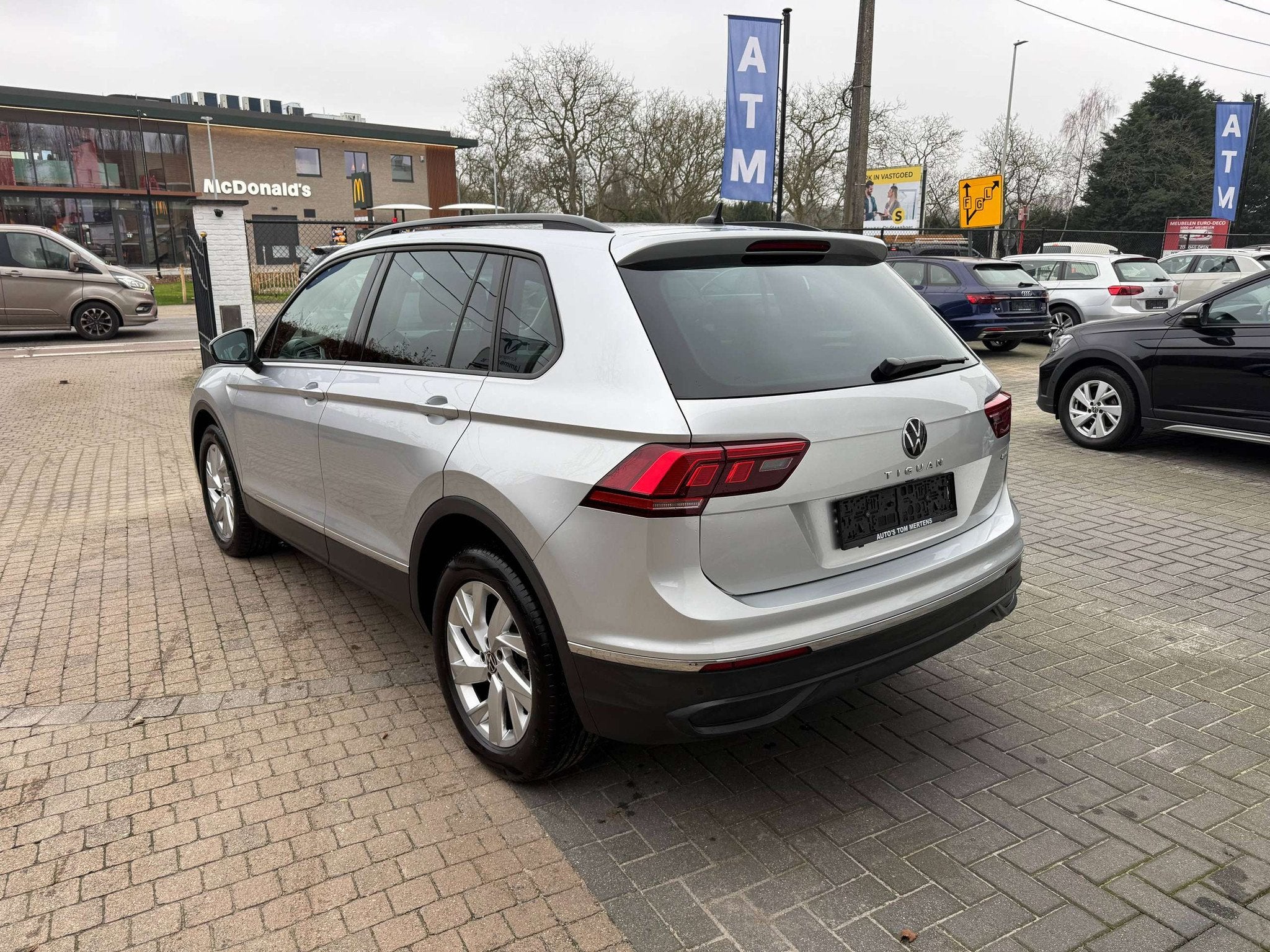 Volkswagen Tiguan Tiguan 2.0 TDI SCR 4MOTION DSG Life/Navi/A, Autos, Argent ou Gris, Achat, Entreprise, 1968 cm³