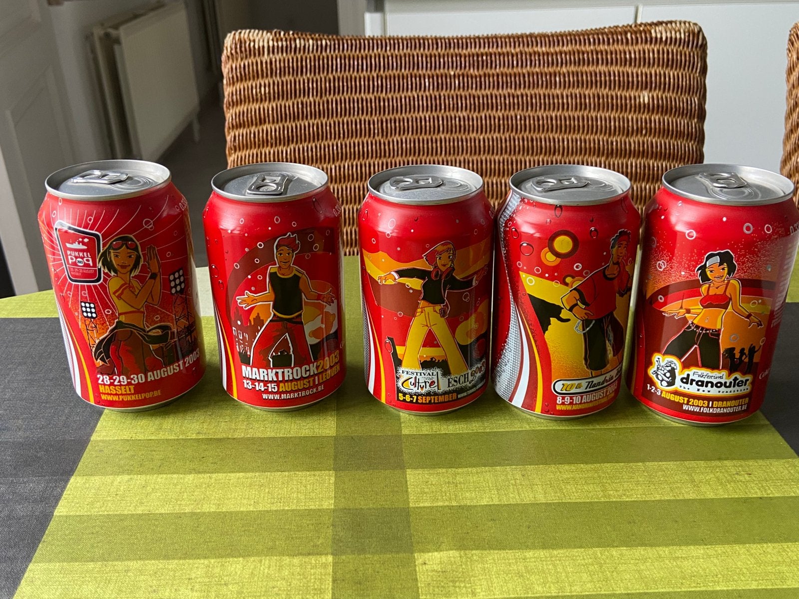 Coca cola verzameling blik en fles 3 tot 5 € stuk, Ophalen