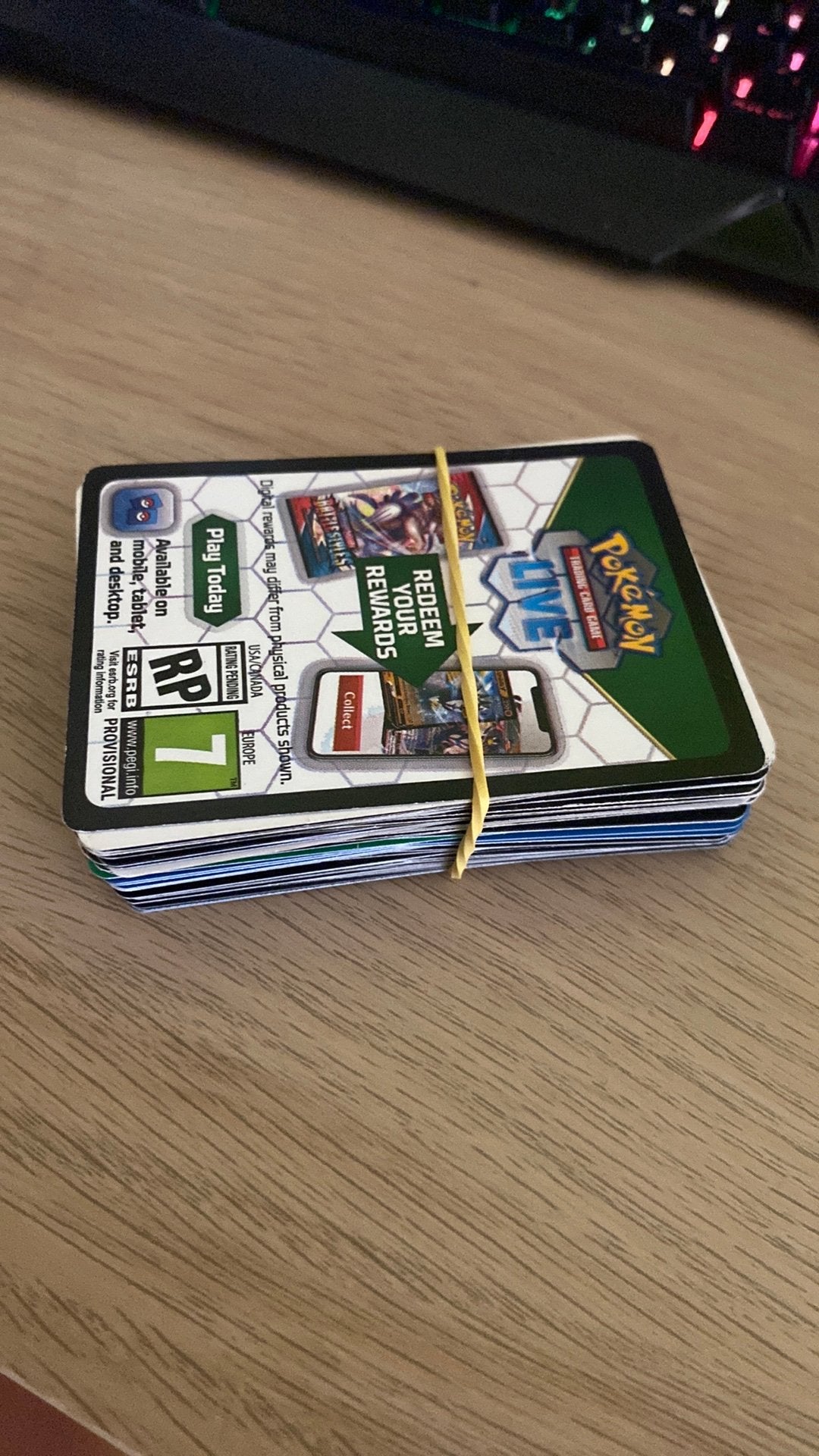 90+ code cards voor pokemon online game, Enlèvement ou Envoi, Comme neuf
