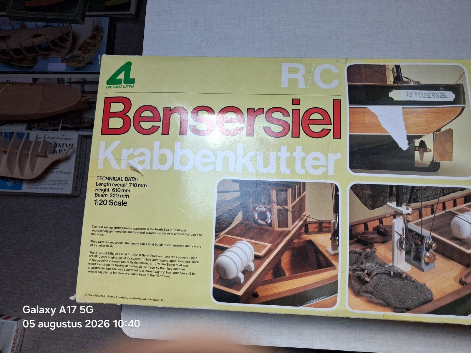 modelboot  Bensersiel vissersboot  artisania latina, Enlèvement, Utilisé, Plus grand que 1:32
