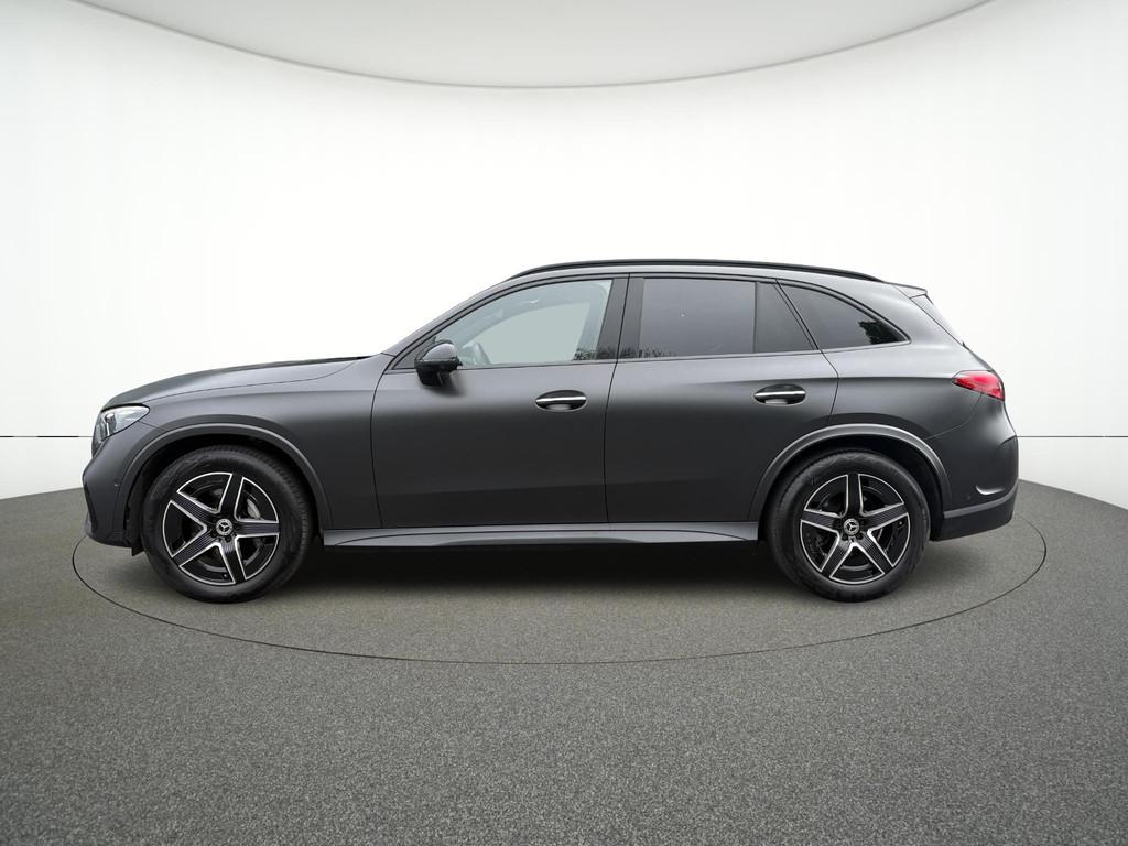 Mercedes-Benz GLC GLC 220 d 4M AMG Line + DIGITAL LIGHT + LE, Argent ou Gris, Noir, 5 portes, GLC