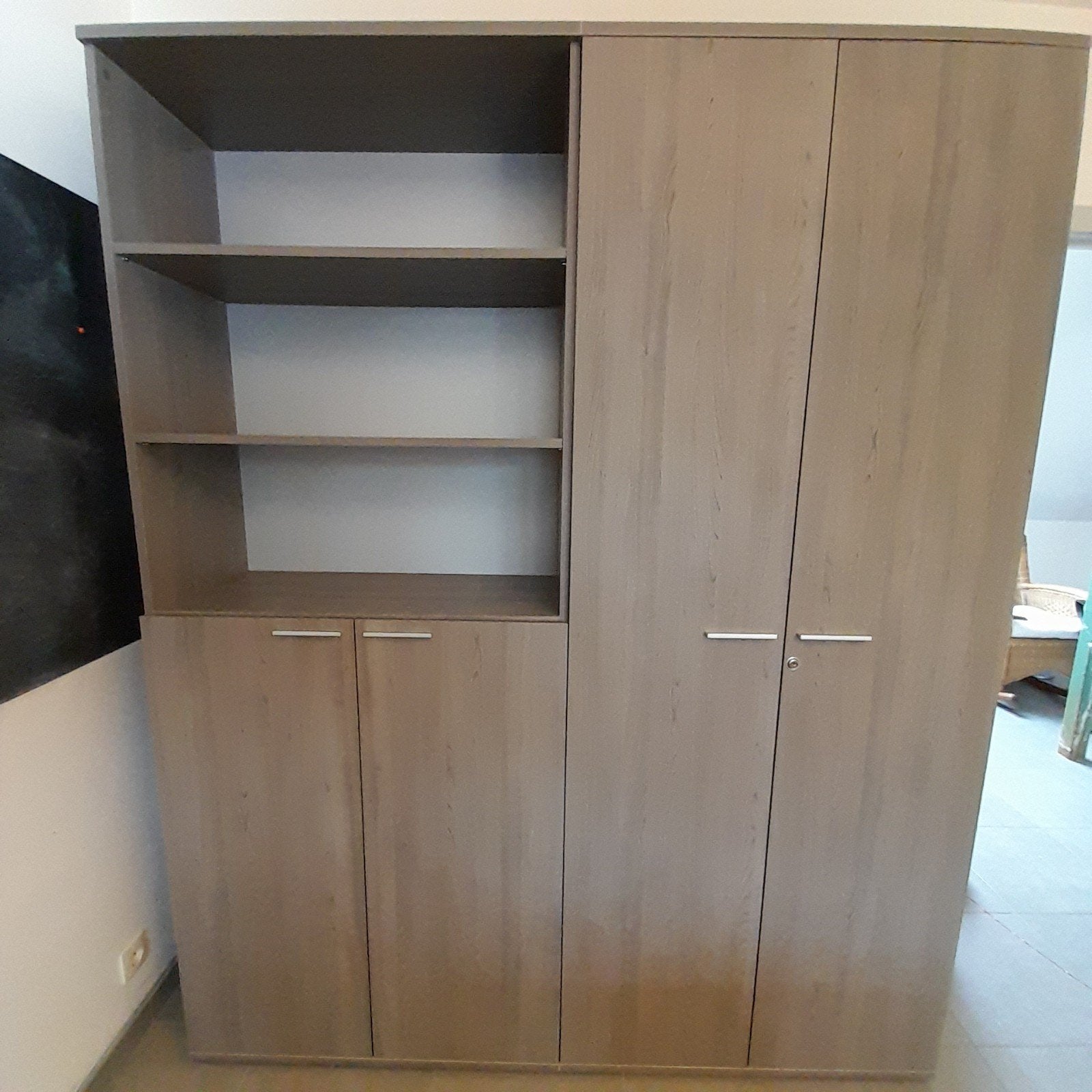 Zeer grote kwalitatieve bureaukast, Avec porte(s), 25 à 50 cm, 150 à 200 cm, Comme neuf