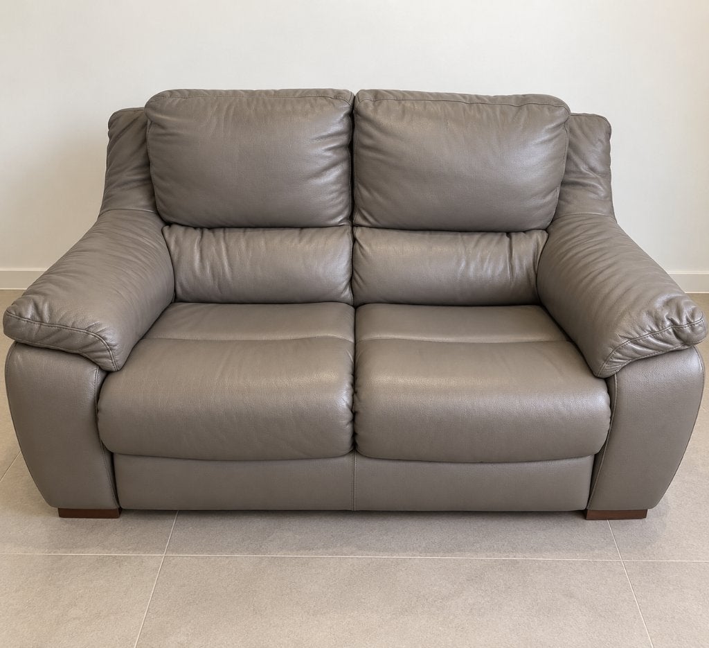 Grijze 2-zits lederen zetel – 160 cm – zeer comfortabel, Ophalen, Gebruikt, 150 tot 200 cm, Tweepersoons