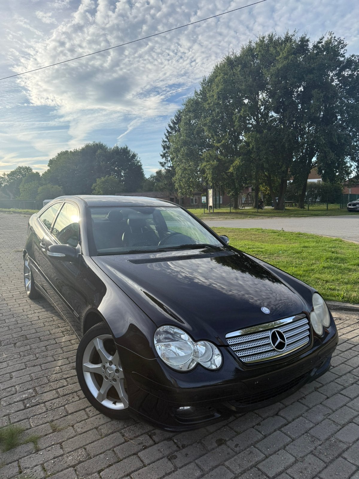 Mercedes C200 CDI, Bwj 2006, 335.000km, Airco, Autos, Cuir, Achat, Autres couleurs, Noir