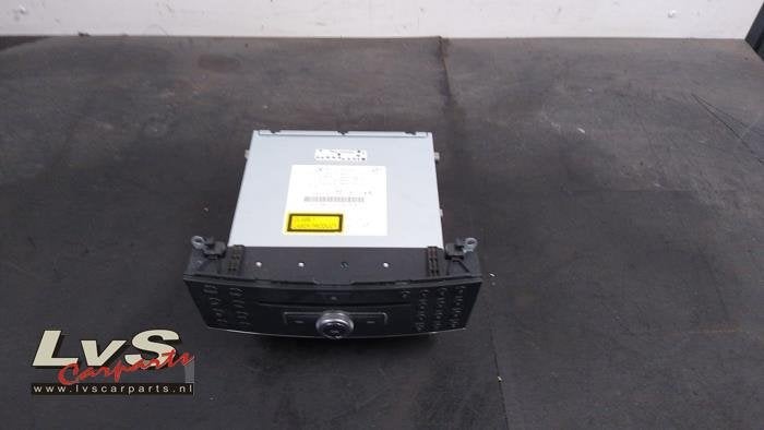 Radio CD Speler van een Mercedes GLK-Klasse, Gebruikt, -, Ophalen of Verzenden, -