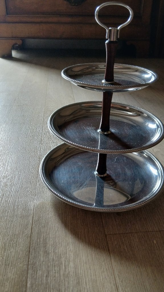Serviteur 3 etage vintage en inox, Enlèvement
