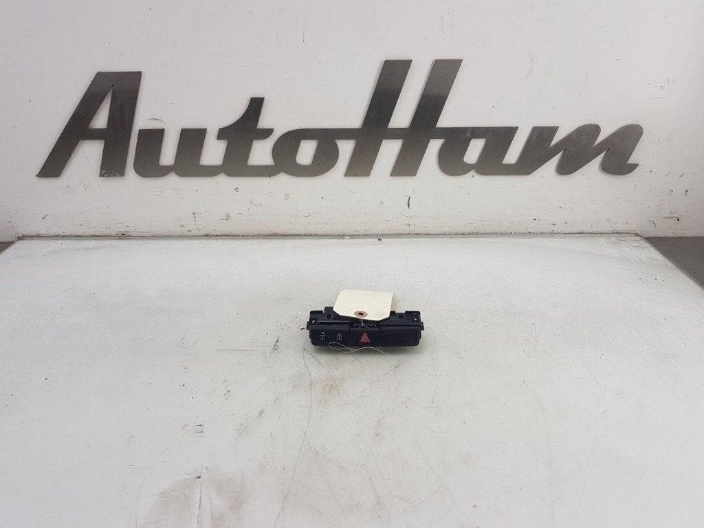 COMMUTATEUR DE FEUX DE DETRESSE Opel Zafira Tourer (P12), Opel, Opel Automobile GmbH, Utilisé, Kontakt-opel@opel.com
