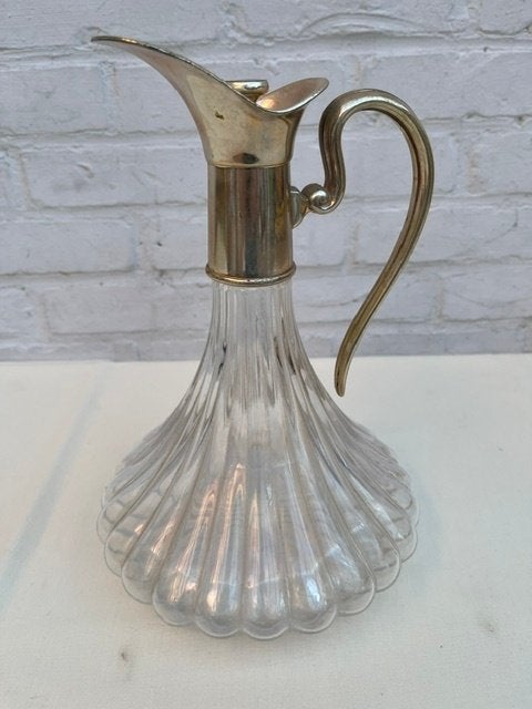 Vintage glazen karaf met metalen schenktuit, Antiek en Kunst, Ophalen