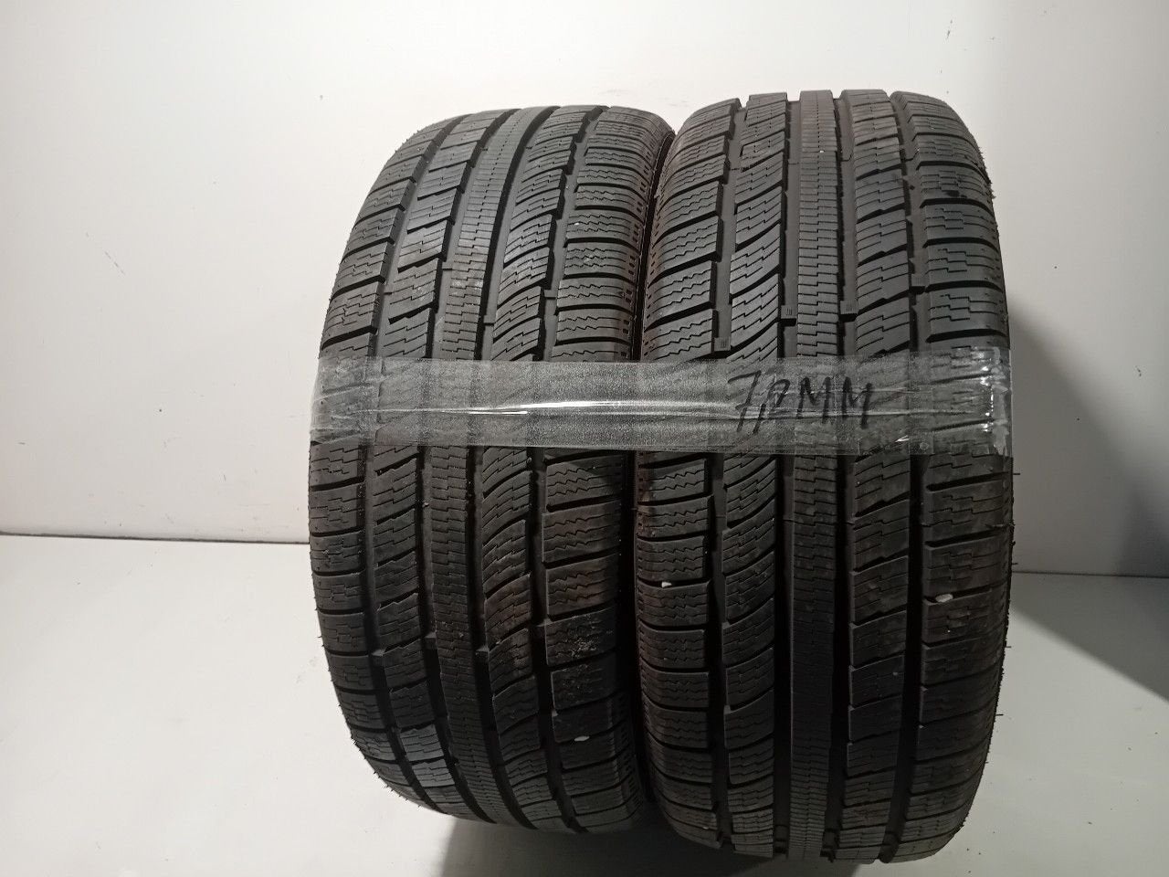 Bandenset 2 stuks 4-Seizoenen 205 45 R16, Onderdelen@venauto.nl, Van der Ven Autorecycling B.V., Gebruikt, Ettenseweg 76, 4706 PB Roosendaal, The Netherlands
