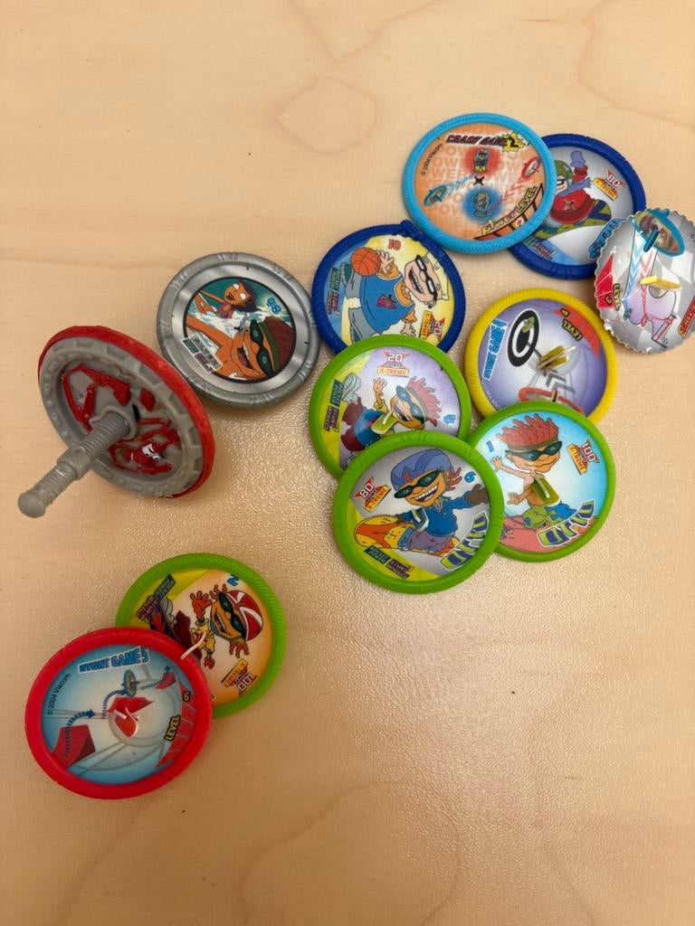 Lot toupies, Collections, Flippos, Enlèvement, Collection
