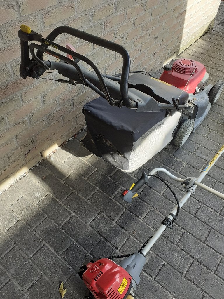 honda bosmaaier en grasmachine voor wisselstukken, Tuin en Terras, Ophalen, Honda
