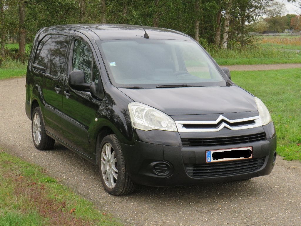 Citroen Berlingo 1600 Hdi Lichte vracht L2, 4 deurs, Zwart, 4 cilinders, 149 g/km