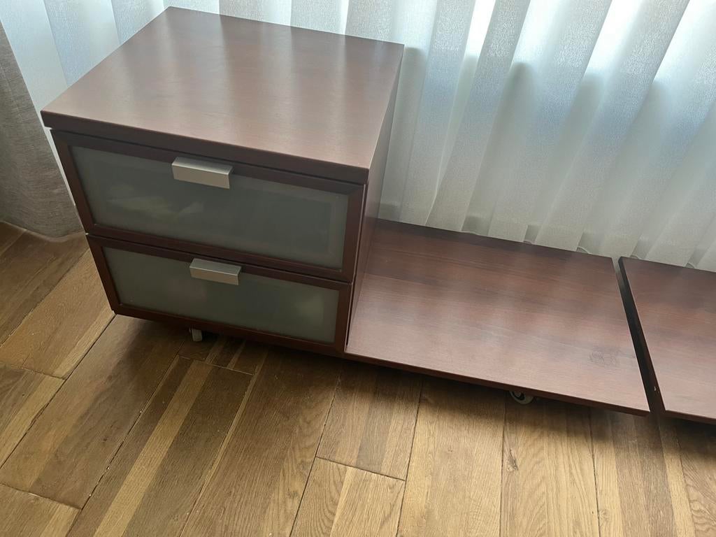 2 ikea nachtkastjes met 2 laden op wieltjes, Huis en Inrichting, Ophalen, Zo goed als nieuw