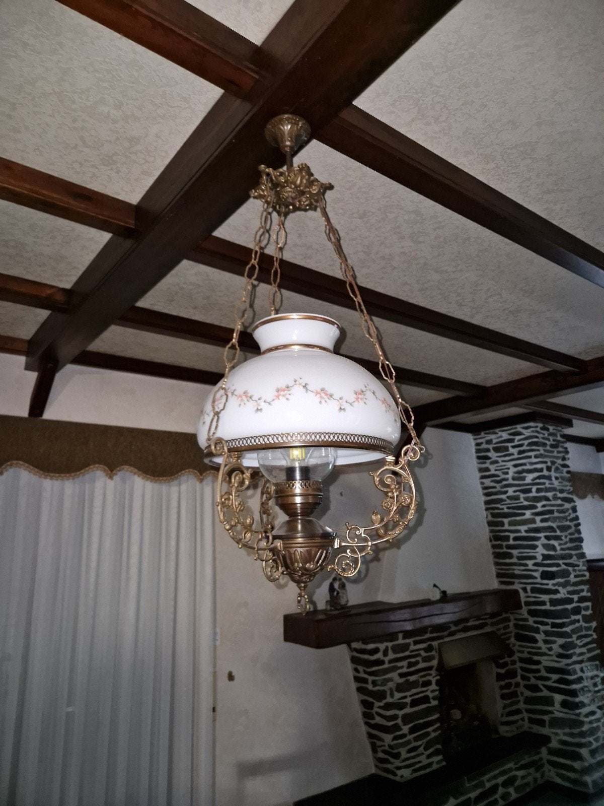 Vintage hanglamp met decoratieve glazen kap, Ophalen