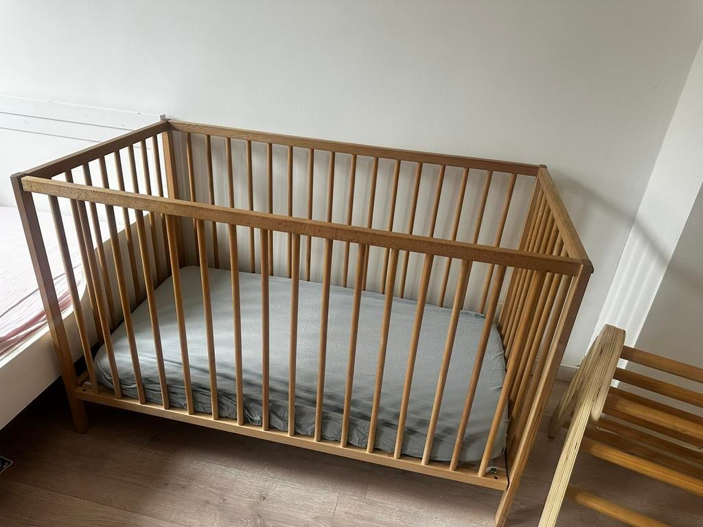 Babybed - Ikea Sniglar + matras, Kinderen en Baby's, Babywiegjes en Ledikanten, Ophalen, Gebruikt
