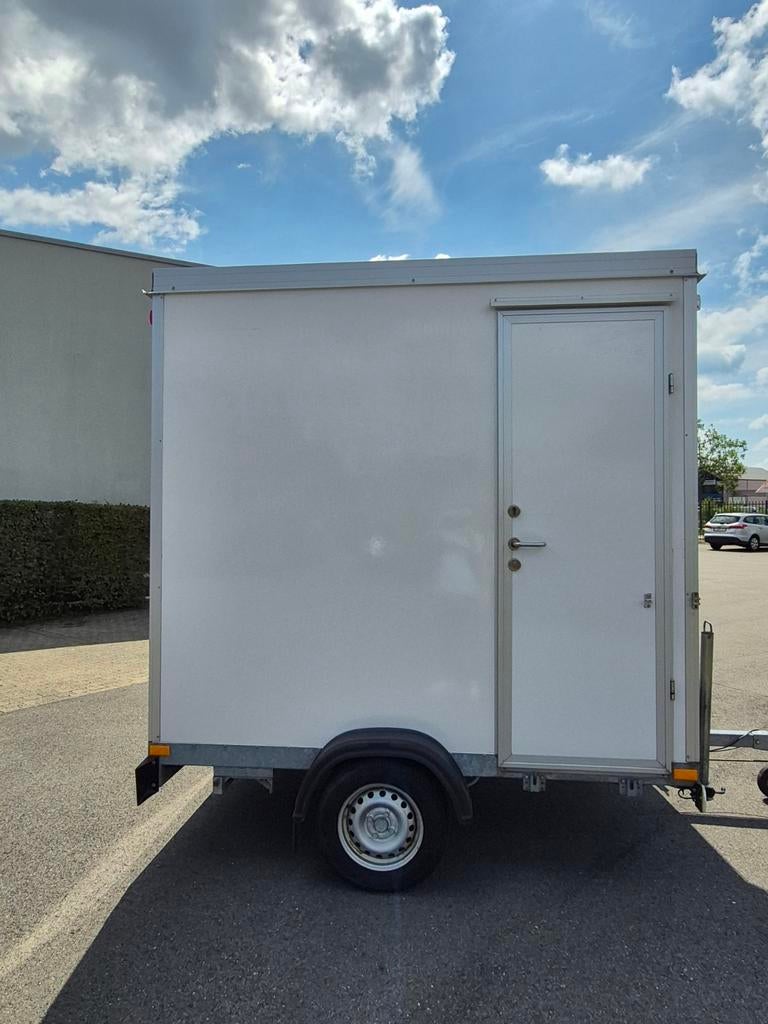 Mobiele badkamer te huur, Ophalen