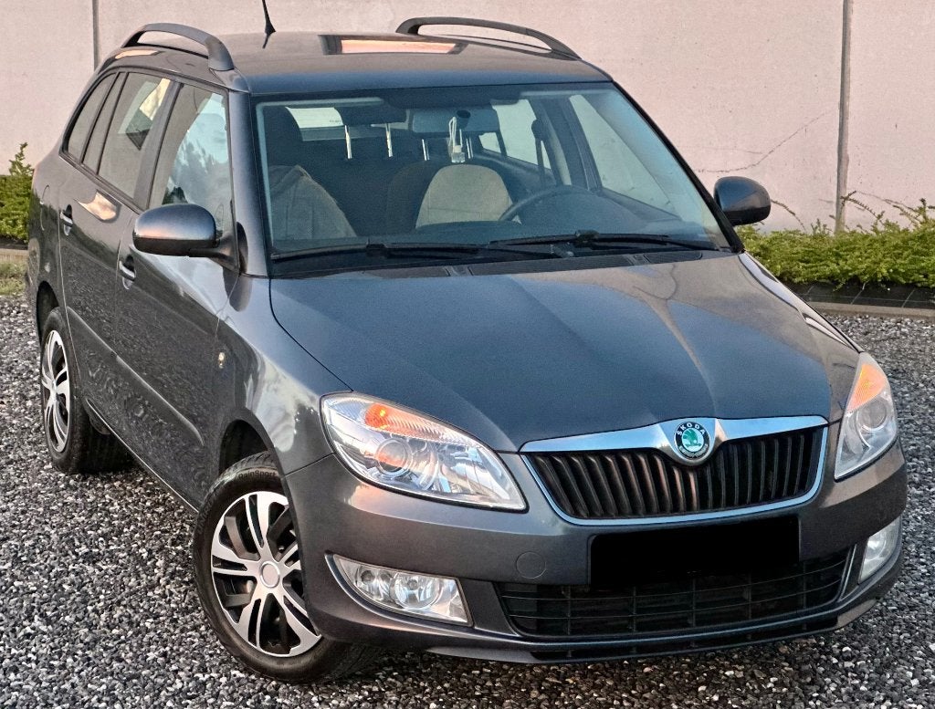 Skoda fabia 1.2TDI 2012 avec demande d’immatriculation, Auto's, Euro 5, Bedrijf, 5 deurs, Onderhoudsboekje