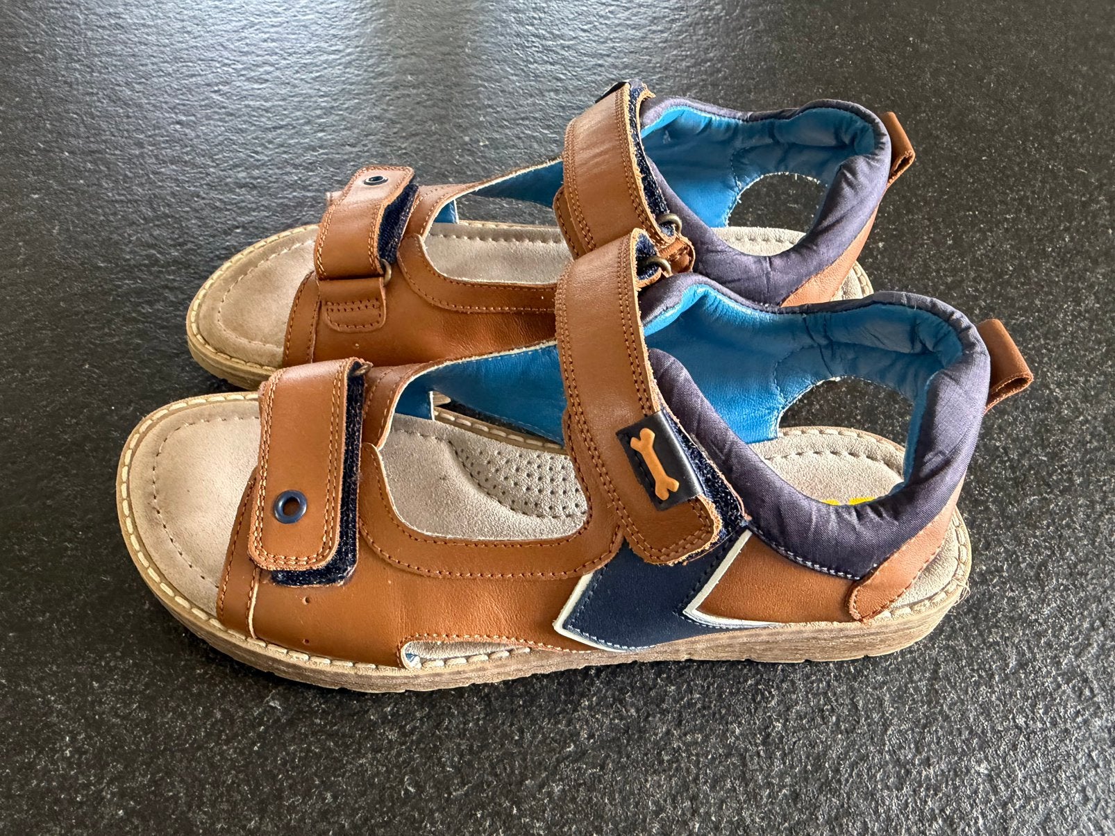 Stones and Bones sandalen, Kinderen en Baby's, Kinderkleding | Schoenen en Sokken, Ophalen of Verzenden, Zo goed als nieuw