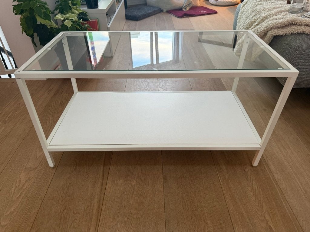 Table basse IKEA VITTSJÖ – 20 €, Maison & Meubles, Scanditrendy, producteur niche, Verre, 50 à 100 cm, Enlèvement