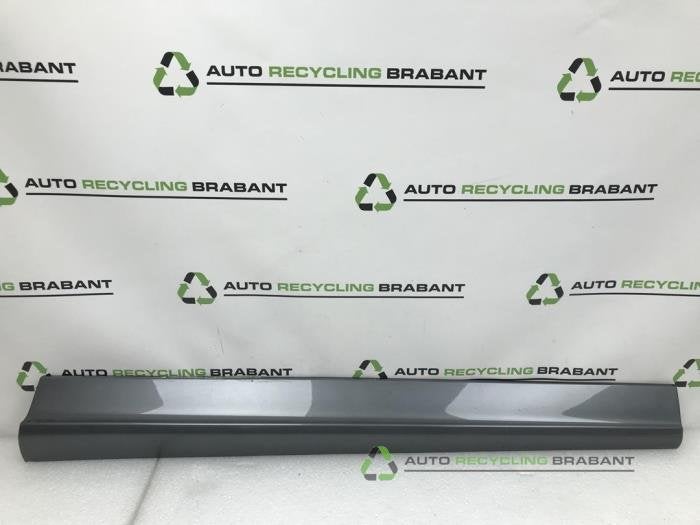 Bande décorative d'un Audi Q5, -, 3 mois de garantie, Utilisé, -