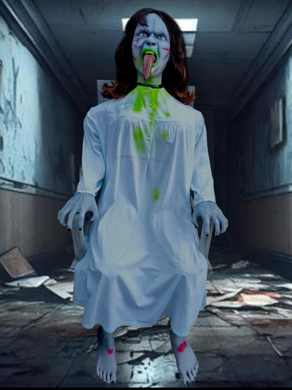 halloween animatronic exorcist levensgroot, Hobby en Vrije tijd, Kostuums, Theaterbenodigdheden en LARP, Ophalen, Zo goed als nieuw