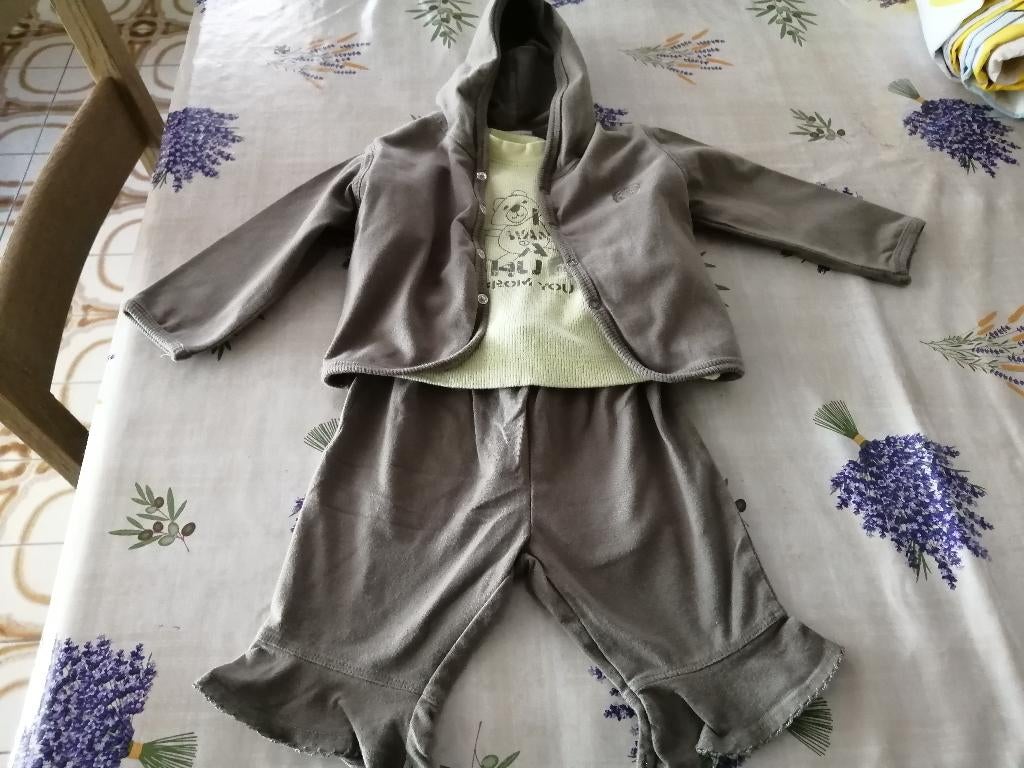 GYMP groen setje maat 56, Enfants & Bébés, Vêtements de bébé | Taille 56, GYMP., Enlèvement ou Envoi, Ensemble, Comme neuf