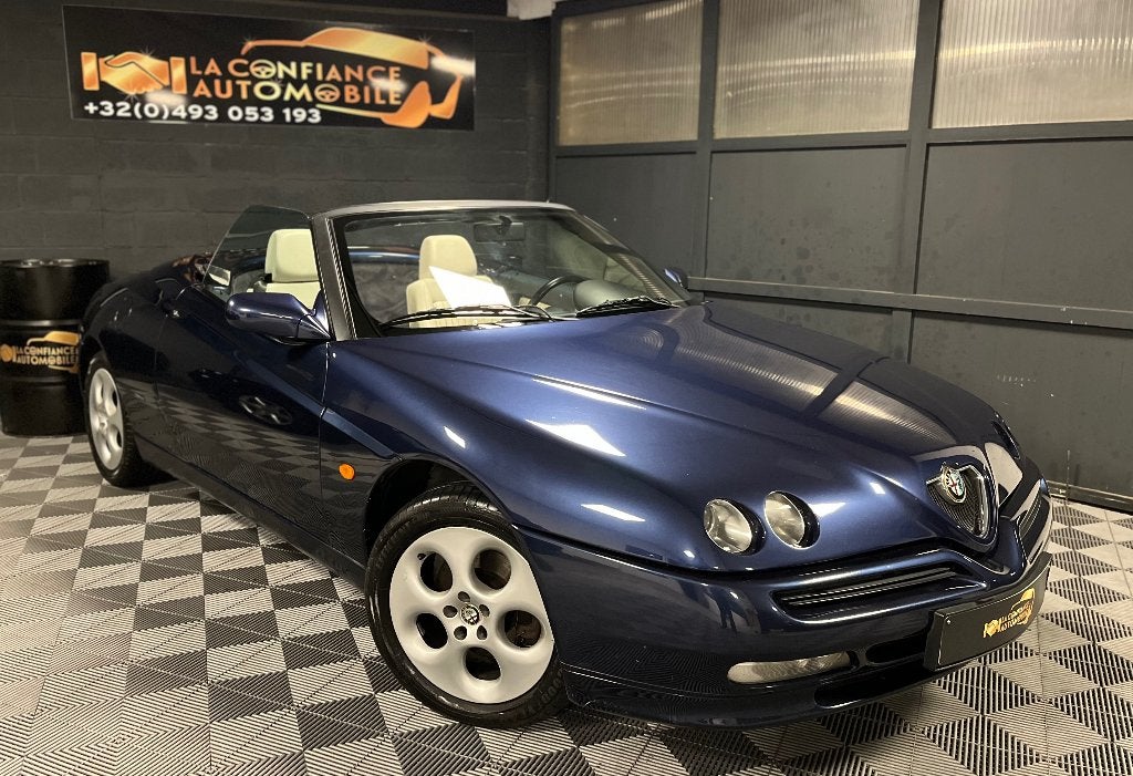 Alfa Roméo Spider 2.0i CT OK Garantie 1 An, Autos, Alfa Romeo, Cuir, Electronic Stability Program (ESP), Beige, Cabriolet
