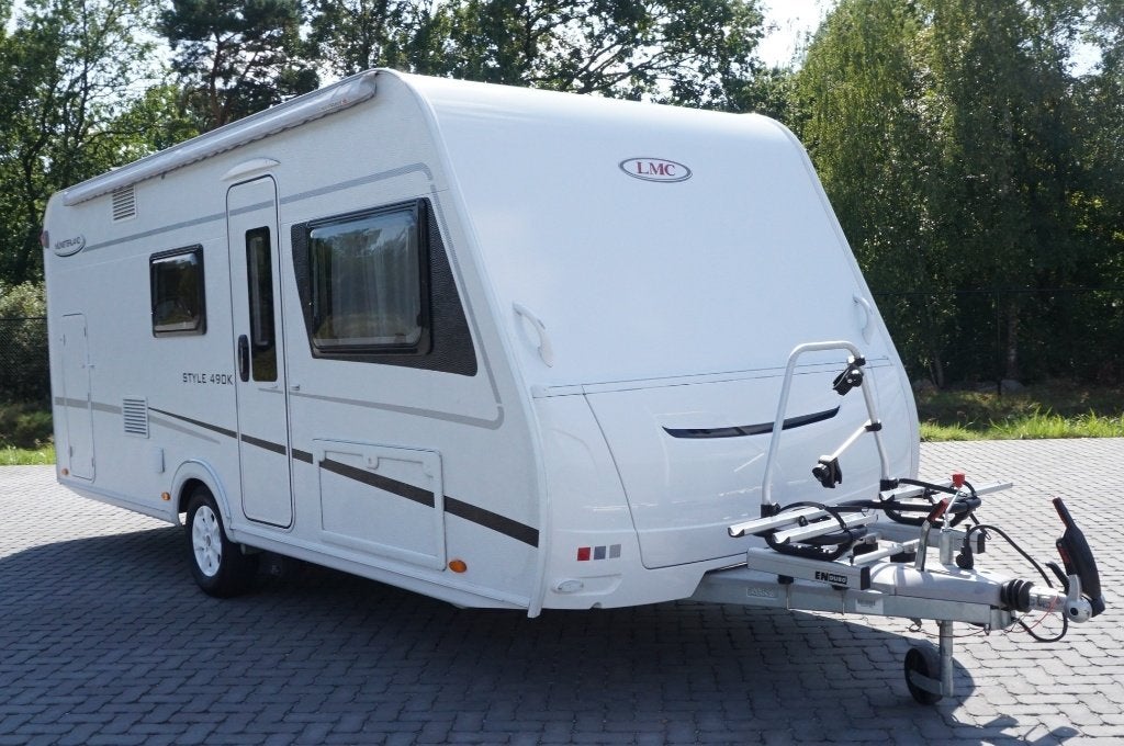 Belle LMC pour 6 pers.avec déménagement, climatisation, auve, Caravanes & Camping, Caravanes, Jusqu'à 4, Entreprise, Airco, Lit transversal