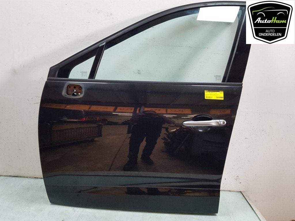 PORTIER LINKS VOOR Renault Grand Scénic III (JZ), Dhr. J. Ham, Gebruikt, Administratie@autoham.nl, Voor