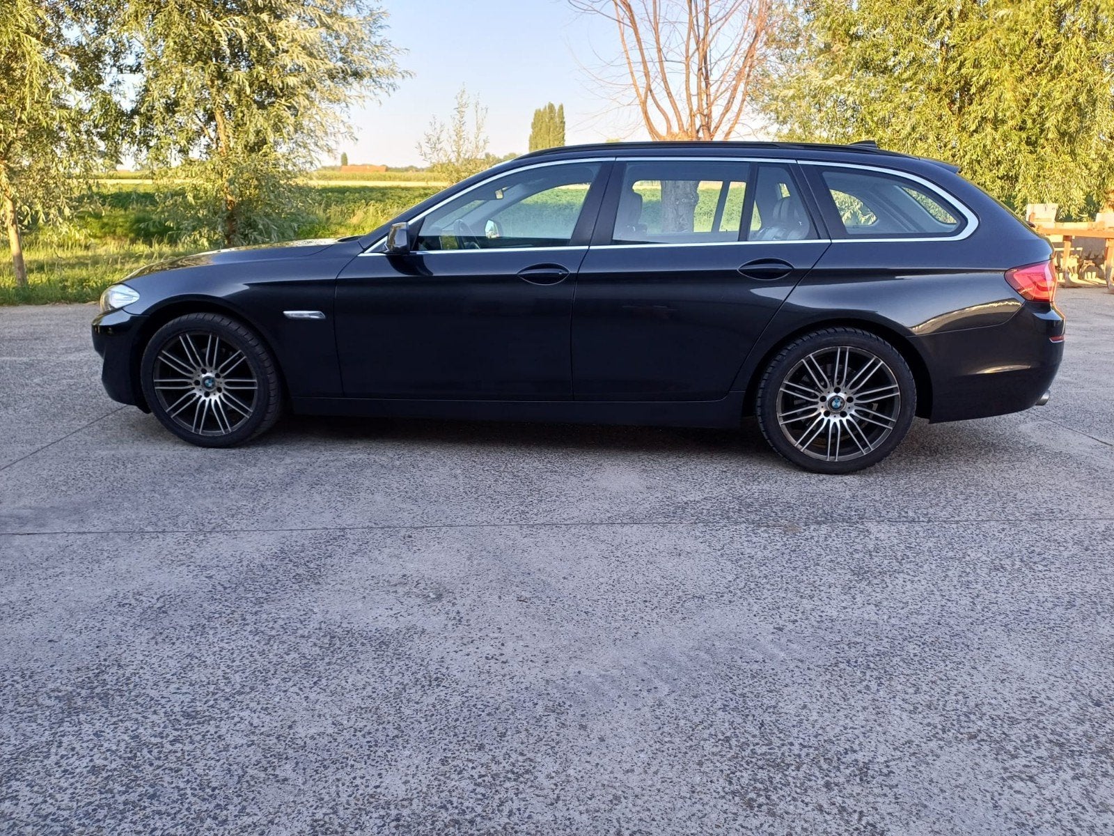 zeer mooie bmw 520 d, Auto's, Bruin, Leder, Bruin, Particulier