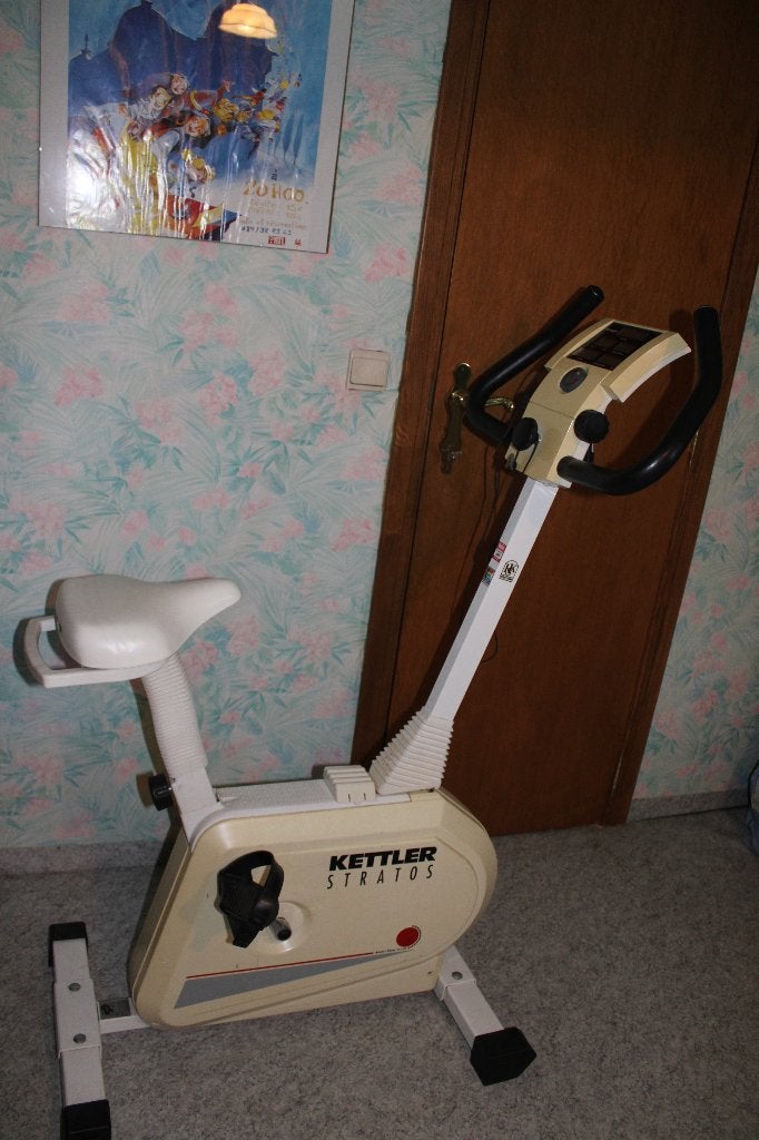 Vélo appartement, Sports & Fitness, Appareils de fitness, Utilisé, Vélo d'appartement, Enlèvement