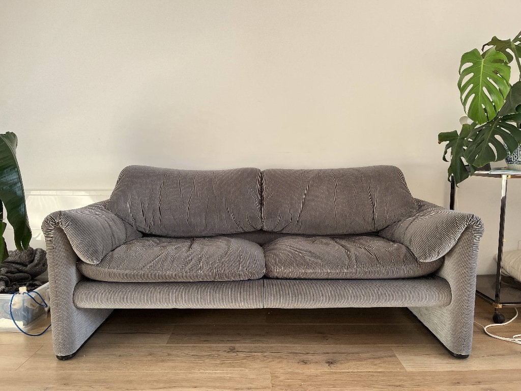 Cassina Maralunga 2 places, Maison & Meubles, 75 à 100 cm, Comme neuf, Enlèvement, Deux personnes