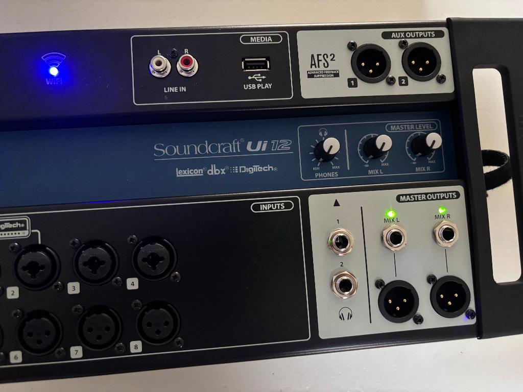 Soundcraft UI12, Muziek en Instrumenten, Ophalen, Zo goed als nieuw, 5 tot 10 kanalen, Microfooningang