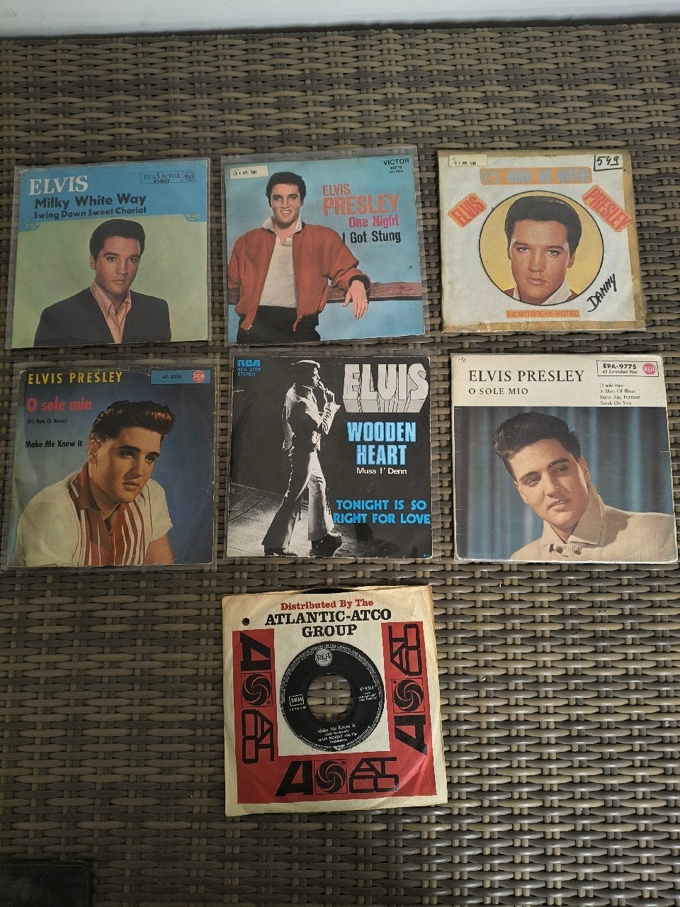 7 Elvis singles, Ophalen of Verzenden