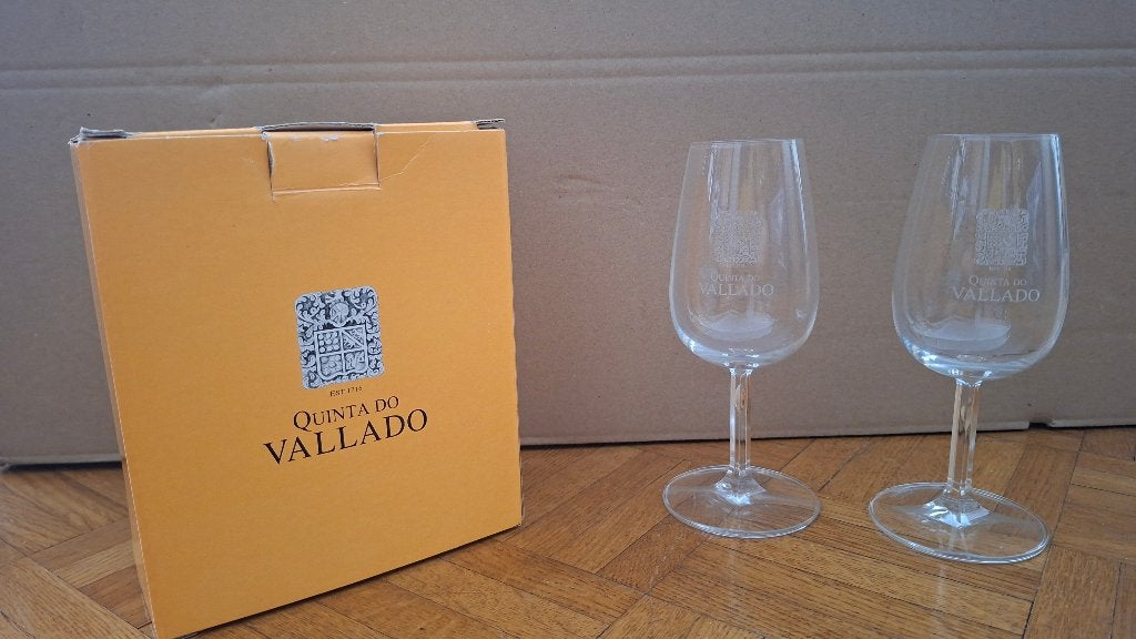 2 verres à porto Quinta do Vallado avec coffret, Collections, Vins, Enlèvement, Comme neuf, Autres régions, Porto
