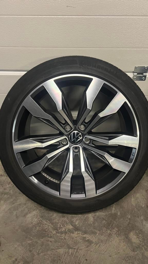 Jantes 20 pouces vw tiguan, Autos : Pièces & Accessoires, Pneus & Jantes, Pneus et Jantes, 255 mm, Pneus été, Enlèvement