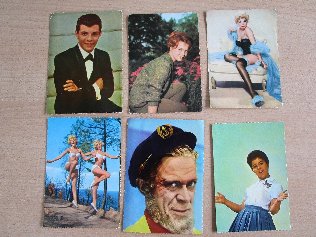 VARIOUS ===== 39 VINTAGE 60'S POSTCARDS, Ophalen of Verzenden, 1960 tot 1980, Sterren en Beroemdheden
