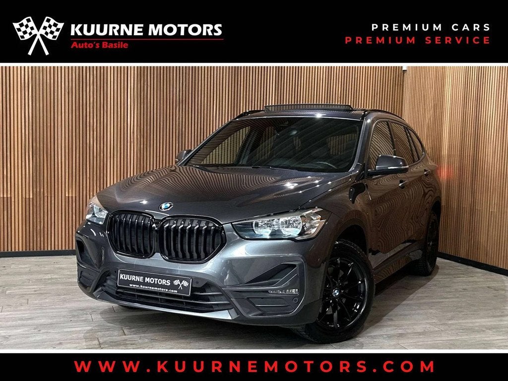 BMW X1 sDrive18d Pano/Leder/Gps/Cruise/Cam/Pdc/Bt/VerwZet *1, Argent ou Gris, Achat, Entreprise, Boîte manuelle