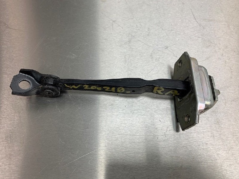 MECANISME DE VEROUILLAGE PORTE ARRIÈRE DROITE Nissan, Utilisé, Arrière, Nissan