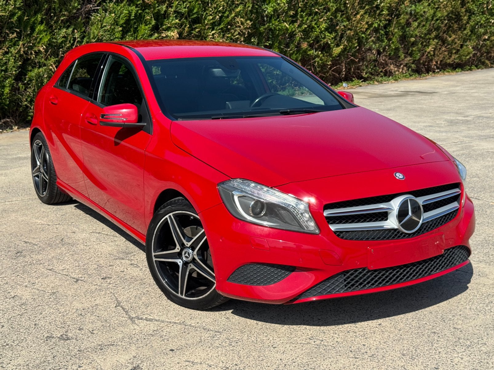 Mercedes A 180 e Euro 6 Led-Xenon-Navi-Cuir GARANTIE 12 MOIS, Auto's, Leder, 5 deurs, Particulier, Navigatiesysteem