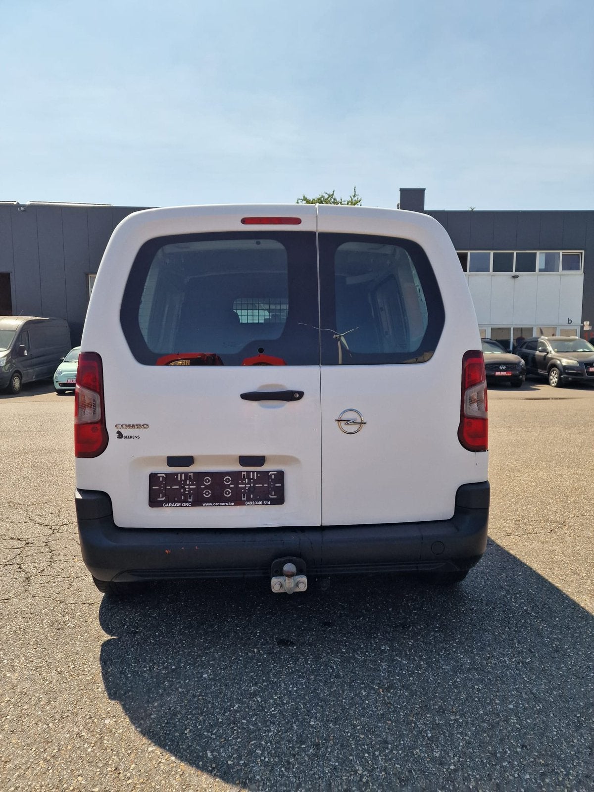 Opel Combo 1.5D Lichte Vracht – Airco – Trekhaak –Garantie, Auto's, 4 cilinders, Wit, 5 deurs, 2 zetels