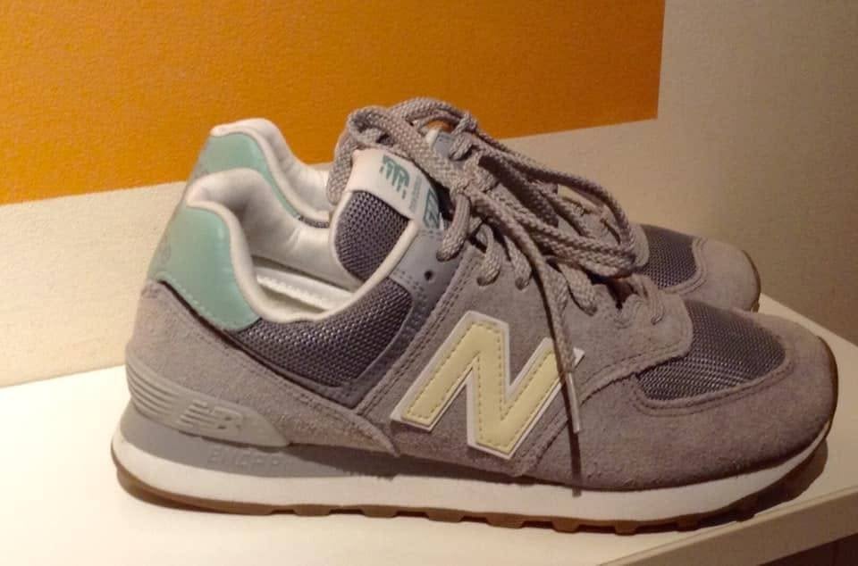 Baskets New Balance 574 Gris Vert Menthe Femmes WL574RB, Gris, Enlèvement ou Envoi, Sneakers et Baskets, New Balance