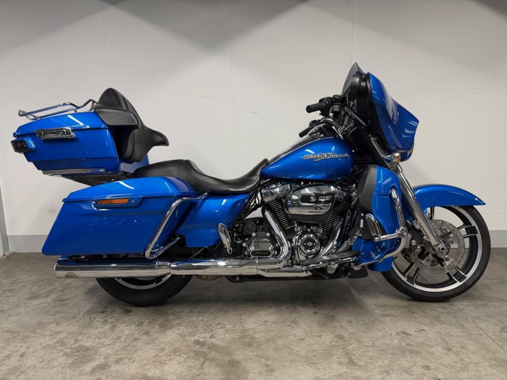 Harley-Davidson TOURING FLHXS STREET GLIDE SPECIAL MET ELEKT, Motoren, Motoren | Harley-Davidson, Via Galileo Galilei 1
30033   Noale, IT