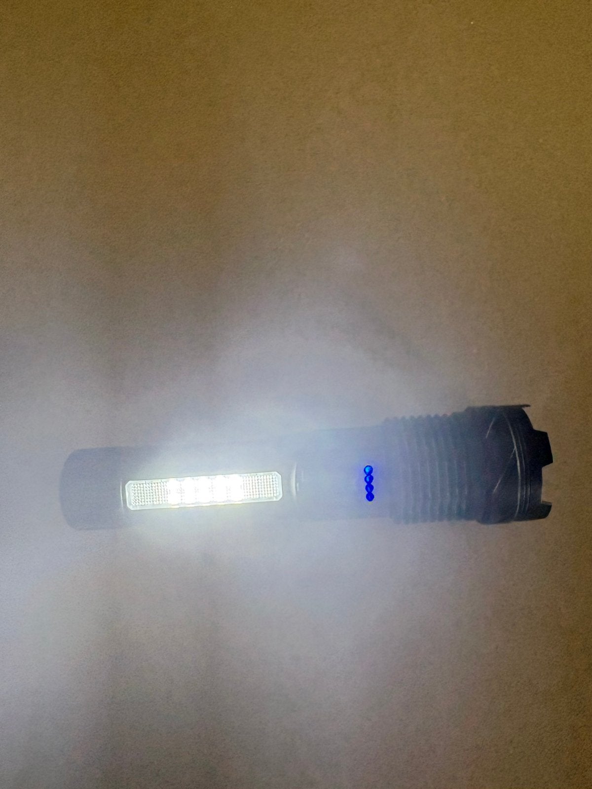 lampe de poche, Enlèvement, Neuf, Batterie